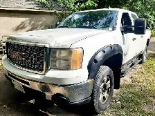 2011 GMC SIERRA Nevada Edition 4x4 Crew Cab with CHROME STEPS!!