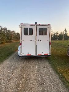 Horse trailer - Photo 4