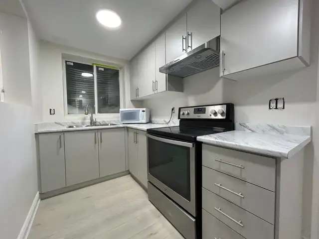 Furnished room in Thorold, Great Location