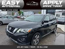 2018 Nissan Pathfinder SV Tech : No Reported Accidents