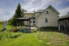 Durham - Charming Century Home on 0.57 Acres - Photo 16