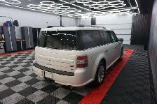 2015 Ford Flex SEL V6 3.5L AWD 7 PASS CUIR TOIT PANO GPS NAVI CA - Photo 6