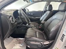 2022 Hyundai KONA PREFERRED | SUN & LEATHER | AWD | 1 OWNER - Photo 12