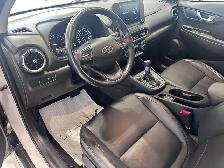 2022 Hyundai KONA PREFERRED | SUN & LEATHER | AWD | 1 OWNER - Photo 13