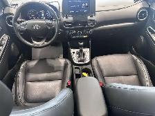 2022 Hyundai KONA PREFERRED | SUN & LEATHER | AWD | 1 OWNER - Photo 26