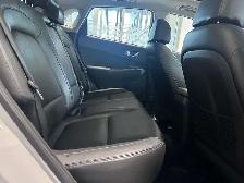 2022 Hyundai KONA PREFERRED | SUN & LEATHER | AWD | 1 OWNER - Photo 30
