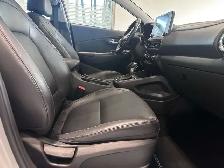 2022 Hyundai KONA PREFERRED | SUN & LEATHER | AWD | 1 OWNER - Photo 31