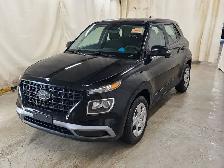 2021 Hyundai Venue Essential - Heated Seats, CarPlay, Rear Camer - Photo 2