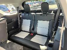 2023 Ford Explorer XLT - No Accidents! - Photo 12