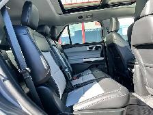2023 Ford Explorer XLT - No Accidents! - Photo 18