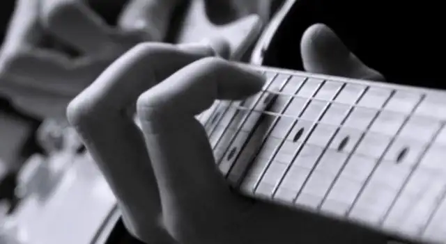 Guitar/Bass Instructor Wanted Immediately