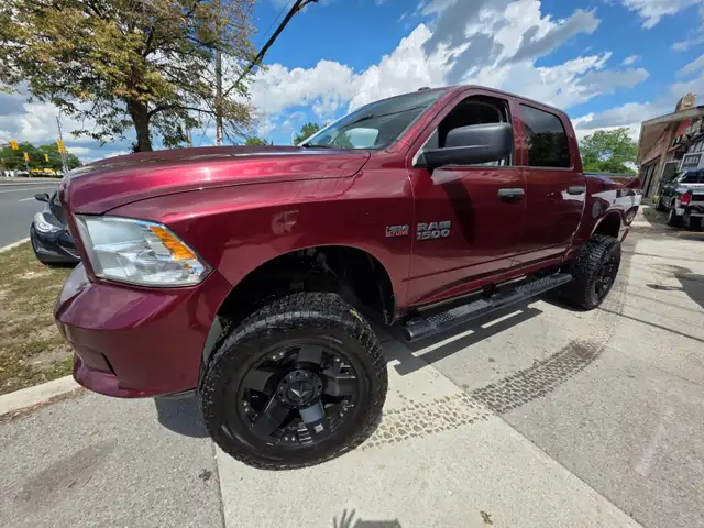 2017 Ram 1500 4WD Crew Cab 140.5' Express Ltd Avail