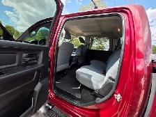 2017 Ram 1500 4WD Crew Cab 140.5' Express Ltd Avail - Photo 18