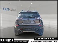 2023 Jeep Cherokee Trailhawk - Photo 3