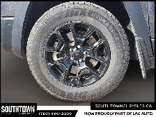 2023 Jeep Cherokee Trailhawk - Photo 7