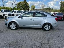2015 Chevrolet Sonic LT - Photo 2