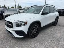 2020 Mercedes-Benz GLB 250 4MATIC AMG PACKAGE 7 PASSENGERS
