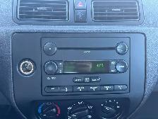 2007 Ford Focus SE - Photo 10