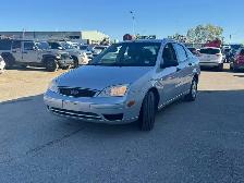 2007 Ford Focus SE - Photo 15