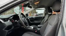 2020 Toyota RAV4 LE FWD-NO ACCIDENT-REVERSE CAMERA-LOW MILEAGE-C - Photo 10