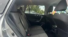 2020 Toyota RAV4 LE FWD-NO ACCIDENT-REVERSE CAMERA-LOW MILEAGE-C - Photo 29