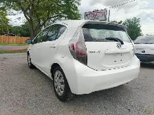 2012 Toyota PRIUS C 175KM CERTIFIED-WARRANTY - Photo 5