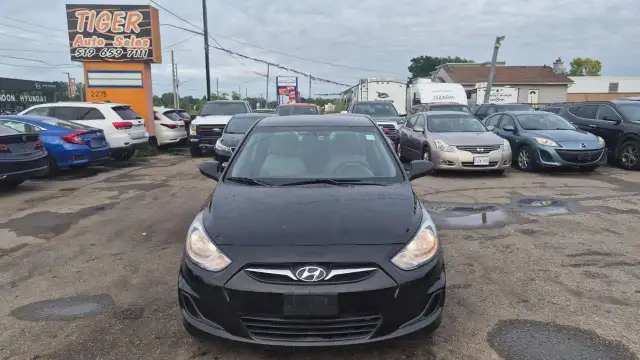 2012 Hyundai Accent GL, SEDAN, AUTO, ONLY 95KMS, 4 CYLINDER, CER