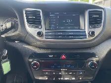 2018 Hyundai Tucson SE 2.0L - Photo 16