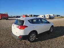 2015 Toyota RAV4 - Photo 4