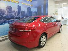 HYUNDAI ELANTRA 2017 116 600 KM AUTOMATIQUE AIR CLIMATISE BANCS - Photo 6