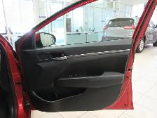HYUNDAI ELANTRA 2017 116 600 KM AUTOMATIQUE AIR CLIMATISE BANCS - Photo 9