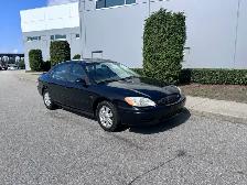 2005 Ford Taurus 4dr Sdn SEL - Photo 2
