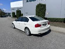 2011 BMW 323I RWD AUTOMATIC A/C ! - Photo 4
