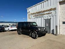 2017 Jeep WRANGLER UNLIMITED Sahara 4WD | Command Start | Revers - Photo 3