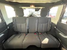 2017 Jeep WRANGLER UNLIMITED Sahara 4WD | Command Start | Revers - Photo 22