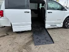 2020 Dodge Grand Caravan WHEELCHAIR VAN - Photo 3