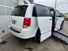 2020 Dodge Grand Caravan WHEELCHAIR VAN - Photo 4