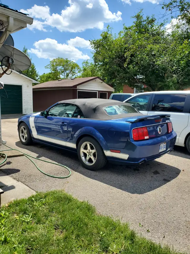 2006 Ford Mustang Gt Convertible - 76k - 1 Owner