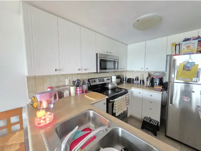 3 bed 2 bath condo southend guelph $2895 all in heat hydro water