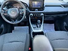 2022 Toyota RAV4 HYBRID LE AWD ONE OWNER - NO ACCIDENTS - Photo 5