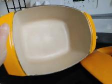 Cocotte LE CREUSET ' La Coquelle ' en fonte émaillée ( France ) - Photo 3