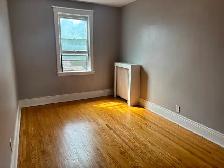 2 BR Prospect South/Main - Photo 5