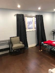 Master bedroom on 2nd floor (own washroom) in Pickering for Rent - Photo 4