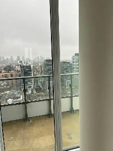 New Downtown Toronto Condo– Private Bedroom-All Utilities & 1Gbp - Photo 5