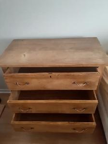 Superbe Commode 1931-1951 bois St-Lauwrence Furniture Co. $425 - Photo 3