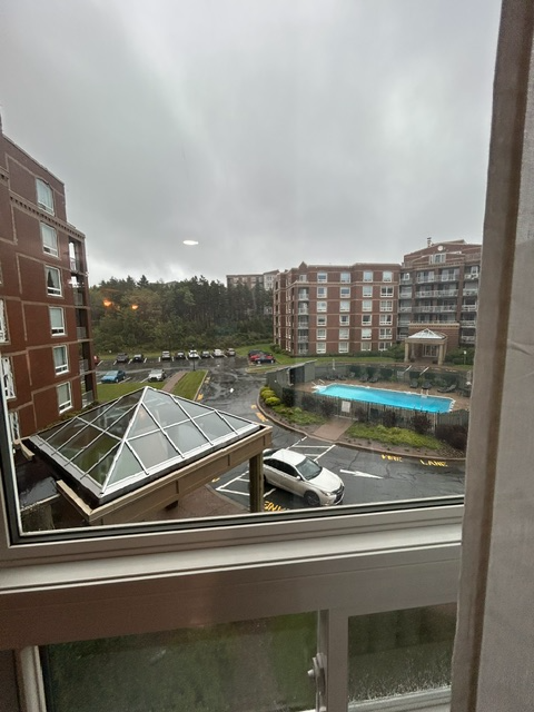 2 Bed, 2 Bath, & Den Condo for Rent $2,450/month
