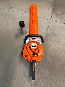 STIHL Gas Powered Hedge Trimmer - Photo 2