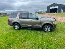 2002 Ford Explorer - Photo 5