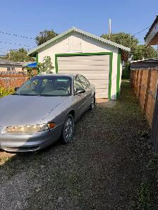 2002 Oldsmobile Intrigue - Photo 2