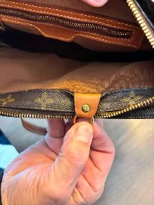 Sac a main Louis Vuitton - Photo 2